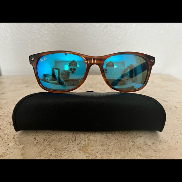 Never been worn custom New Wayfarers - Picture 1 of 3